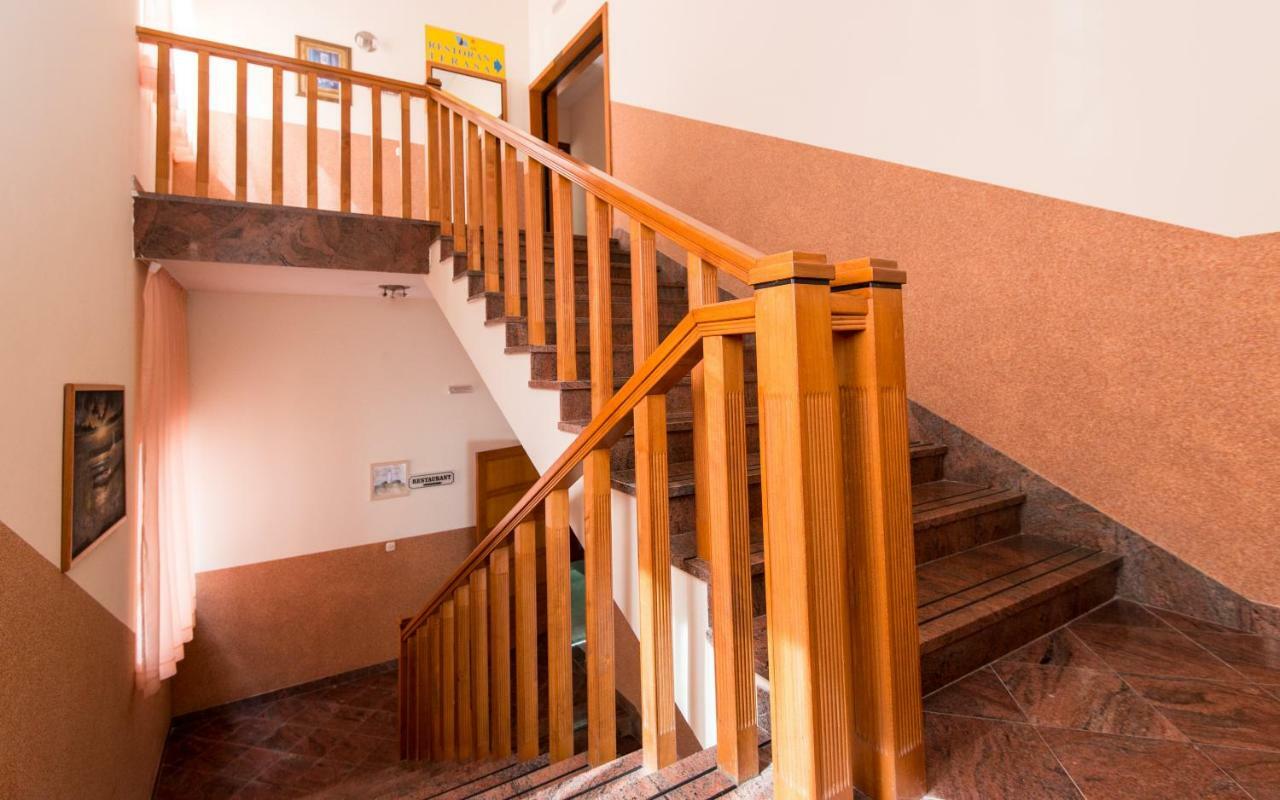 Hotel Villa Matic ネウム エクステリア 写真