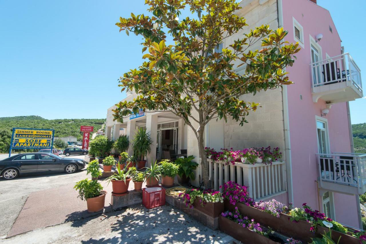 Hotel Villa Matic ネウム エクステリア 写真