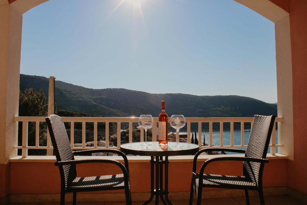 Hotel Villa Matic ネウム エクステリア 写真
