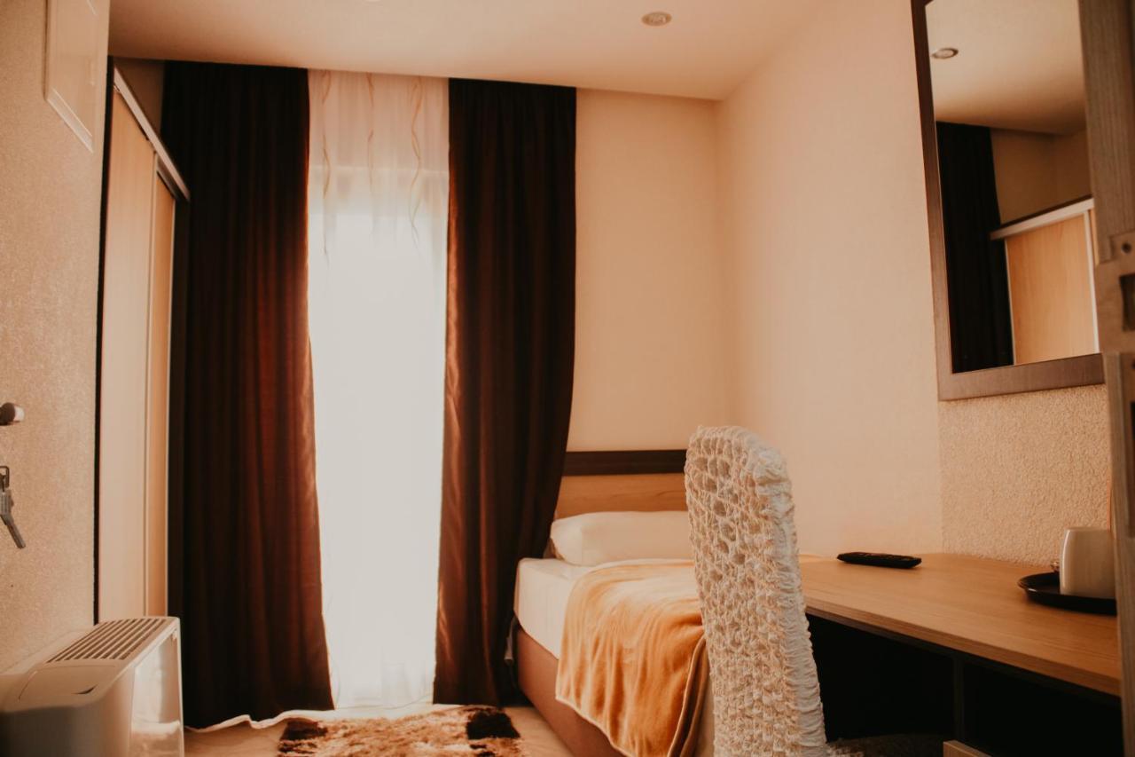 Hotel Villa Matic ネウム エクステリア 写真