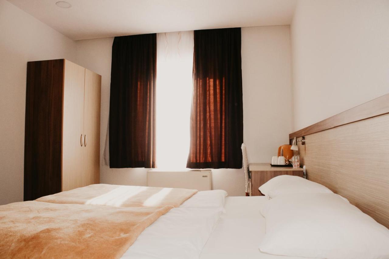 Hotel Villa Matic ネウム エクステリア 写真