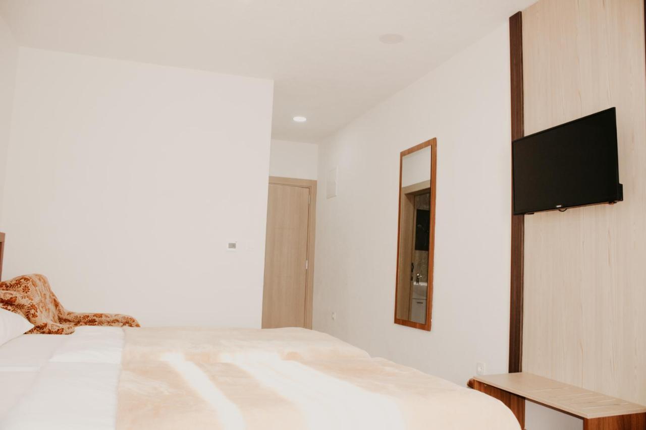 Hotel Villa Matic ネウム エクステリア 写真
